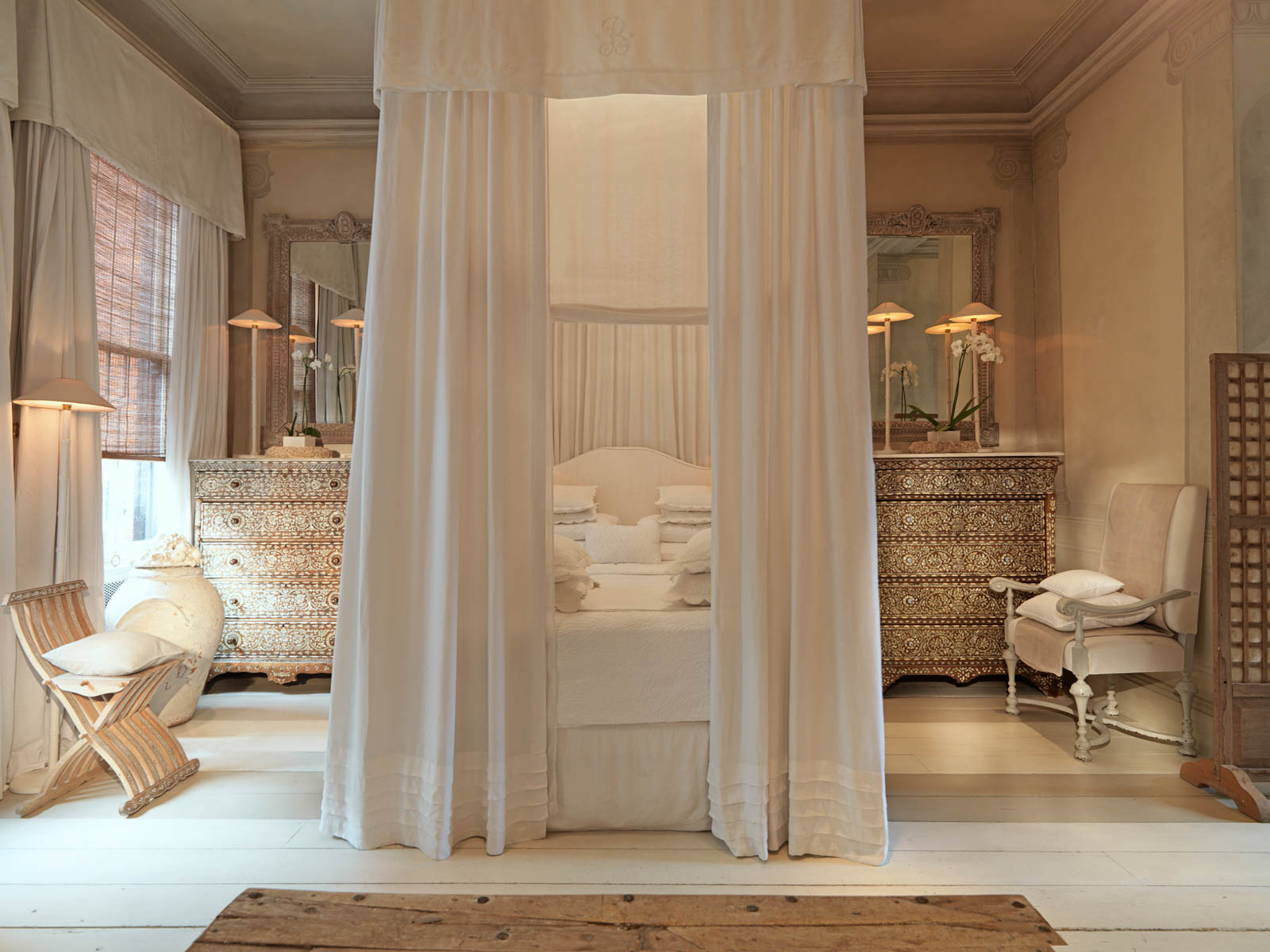 Romantic ideas for bedroom interiors - Beautiful Homes