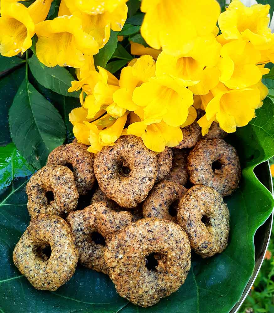 Urad daal ke bade by Chef Pawan Bisht