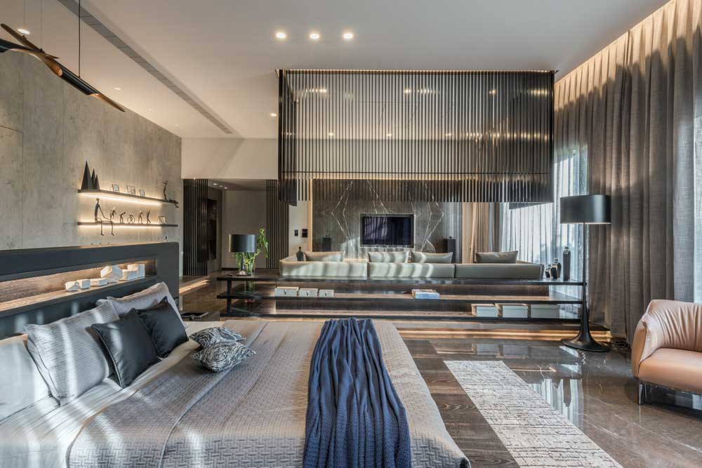 Huge Luxury Master Bedroom Designs