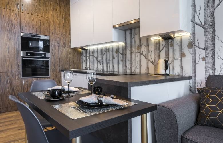 Easily washable modern wallpaper for kitchen wall - Beautiful Homes