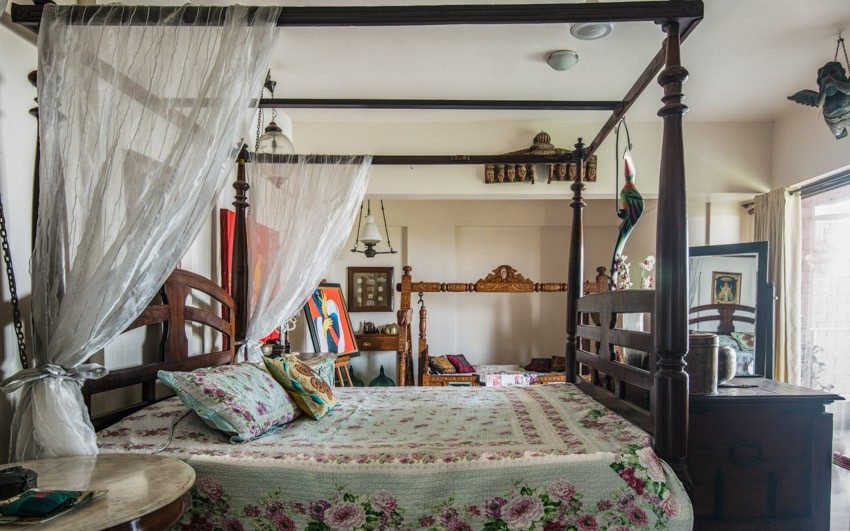 Bold bedroom décor statements in an Indian bedroom design full of history - Beautiful Homes