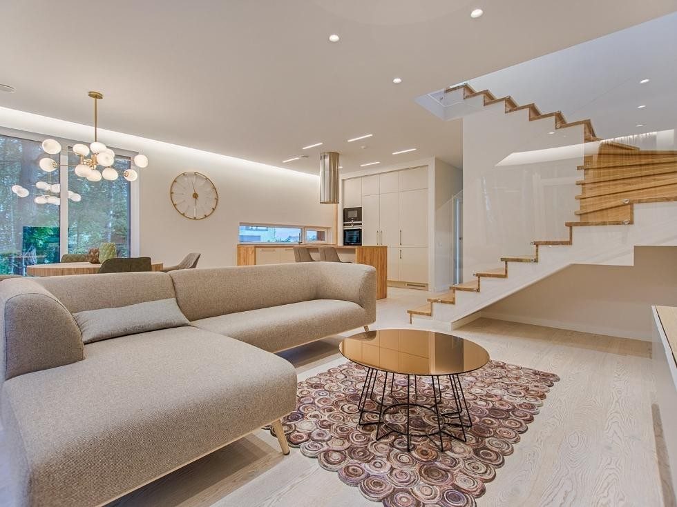 Open house design with floating staircase - Beautiful Homes
